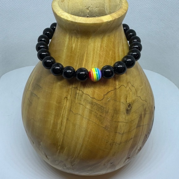Rainbow beads with Black Tourmaline (8mm) bracelet - Picture 4 of 5